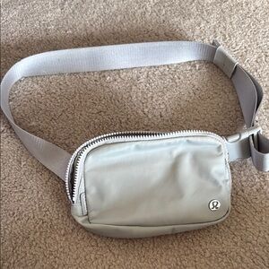 Lululemon Athletica Gray Minimalist Belt Bag
